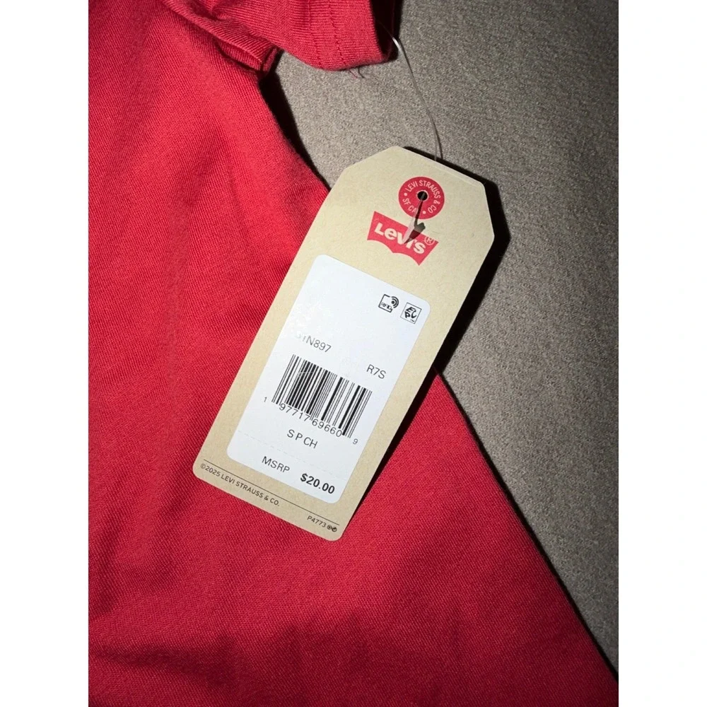 Levis Boys Red DJ Bear Graphic Tee Shirt N897-R7S Size S 8-10Y NWT